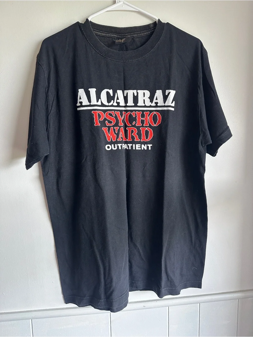 Vintage Alcatraz Psycho Ward Outpatient Black Graphic Tee Size Large